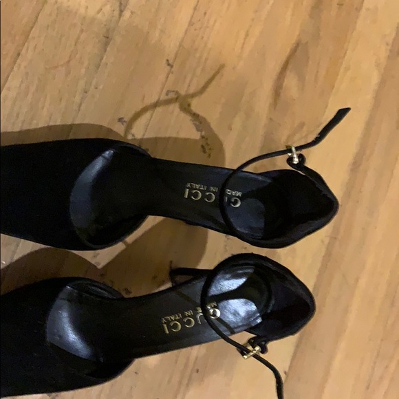 Gucci shoes - Picture 2 of 4